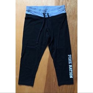 Victoria’s Secret PINK crop legging